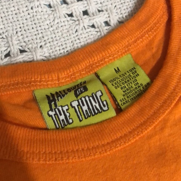 Halloween Tee 🎃 Tree with Owl - Picture 3 of 8